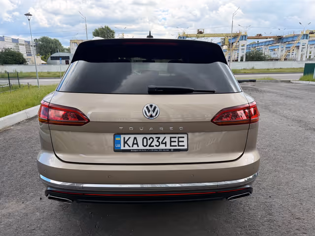 Volkswagen Touareg - зображення 4