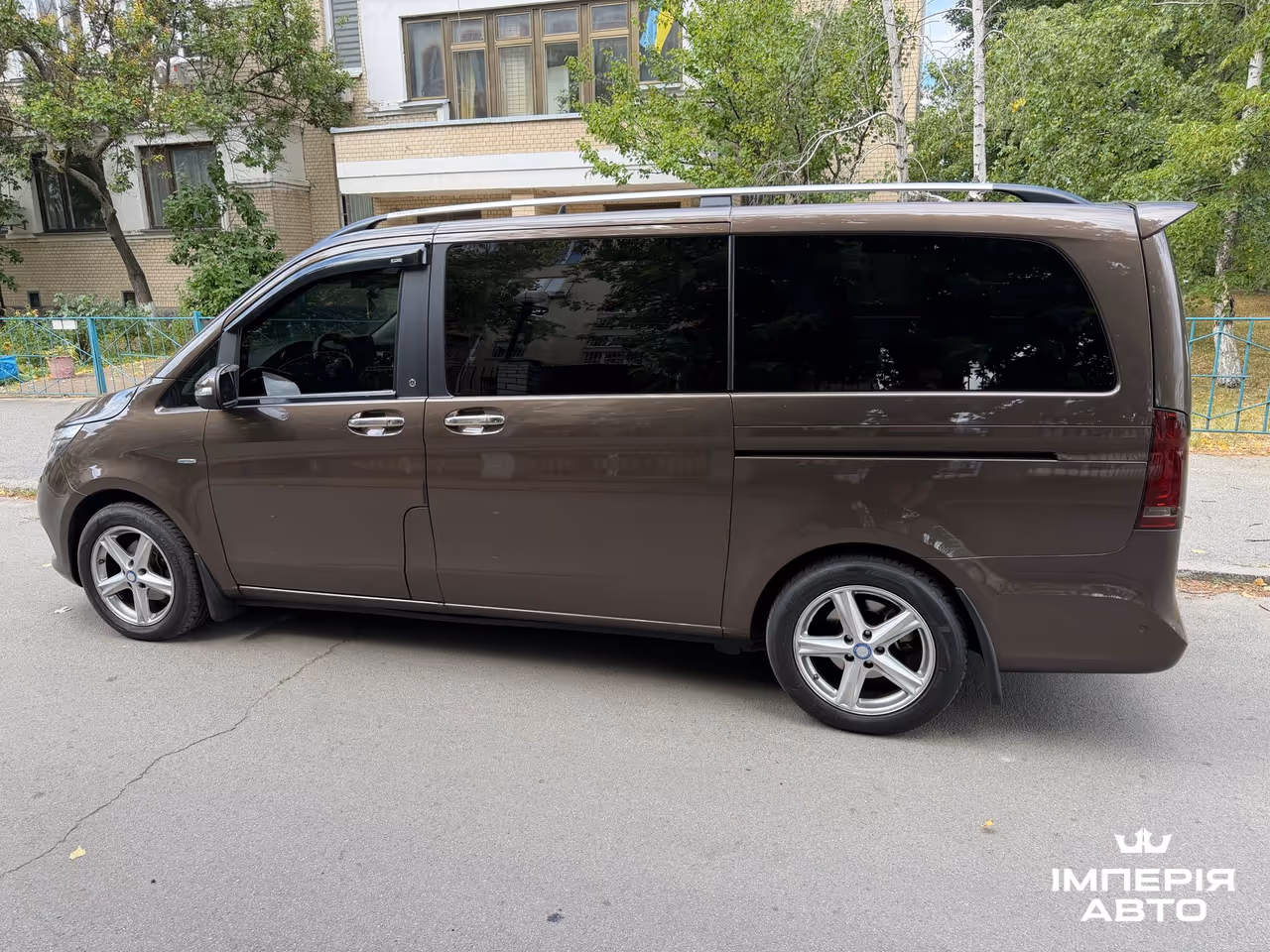 Mercedes-Benz V-Класс - фото 2