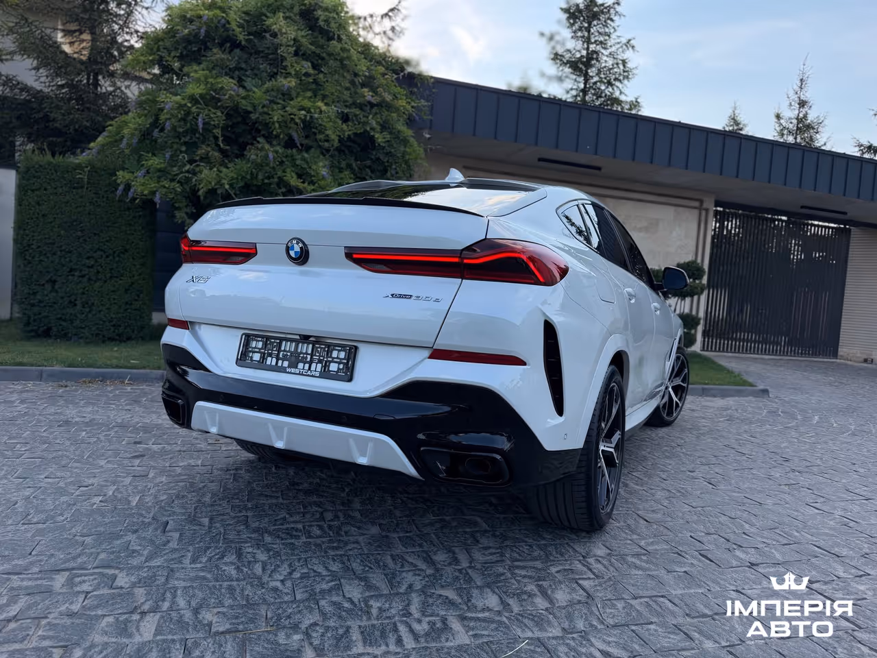 BMW X6 - фото 11