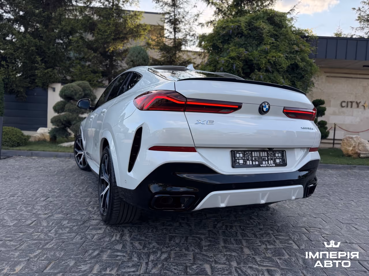 BMW X6 - фото 7