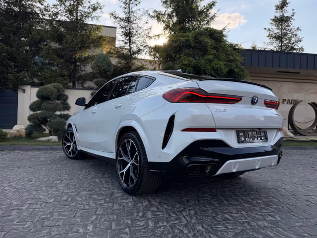 BMW X6 - зображення 5
