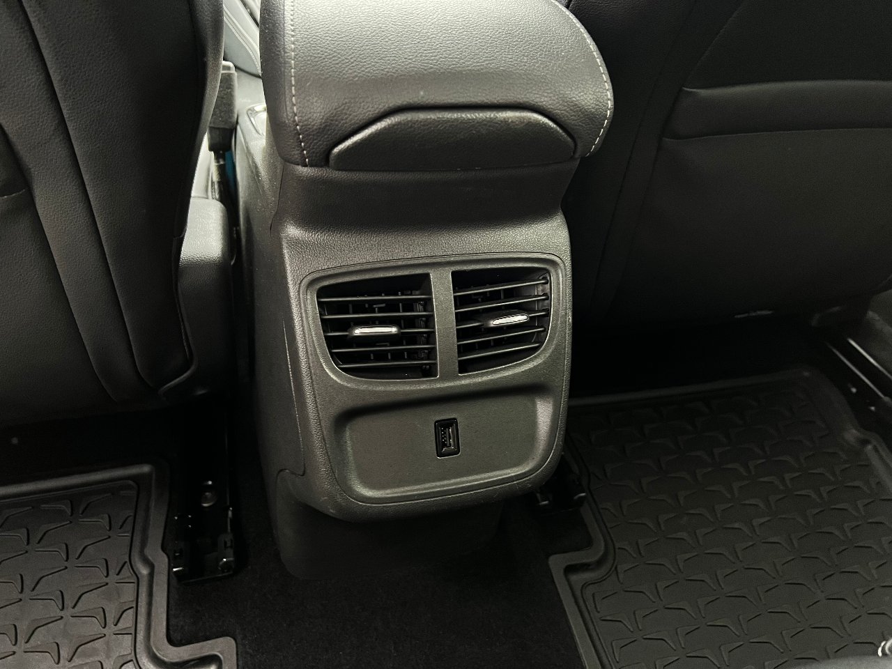 Opel Grandland X - фото 45