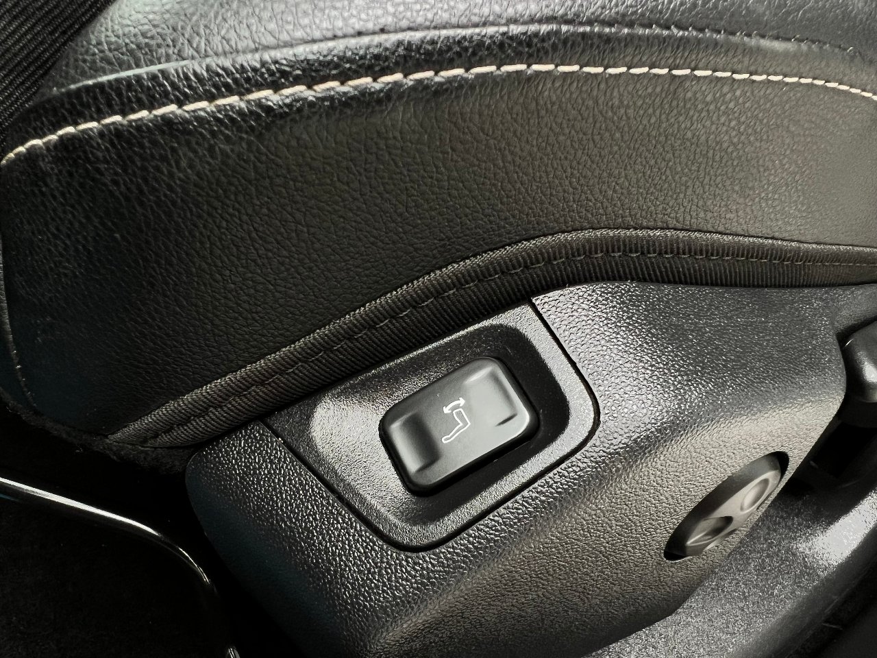 Opel Grandland X - фото 54