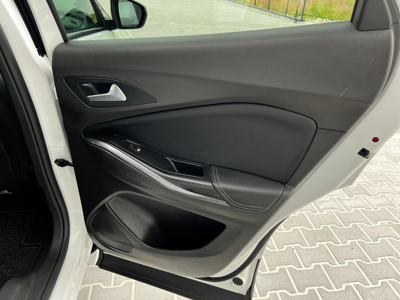 Opel Grandland X - фото 36