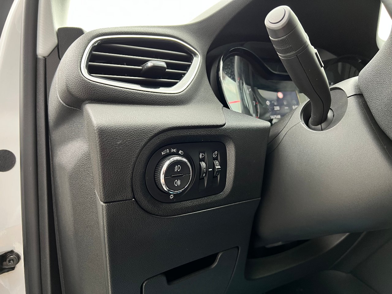 Opel Grandland X - фото 49