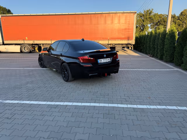 BMW 5 серії - зображення 1