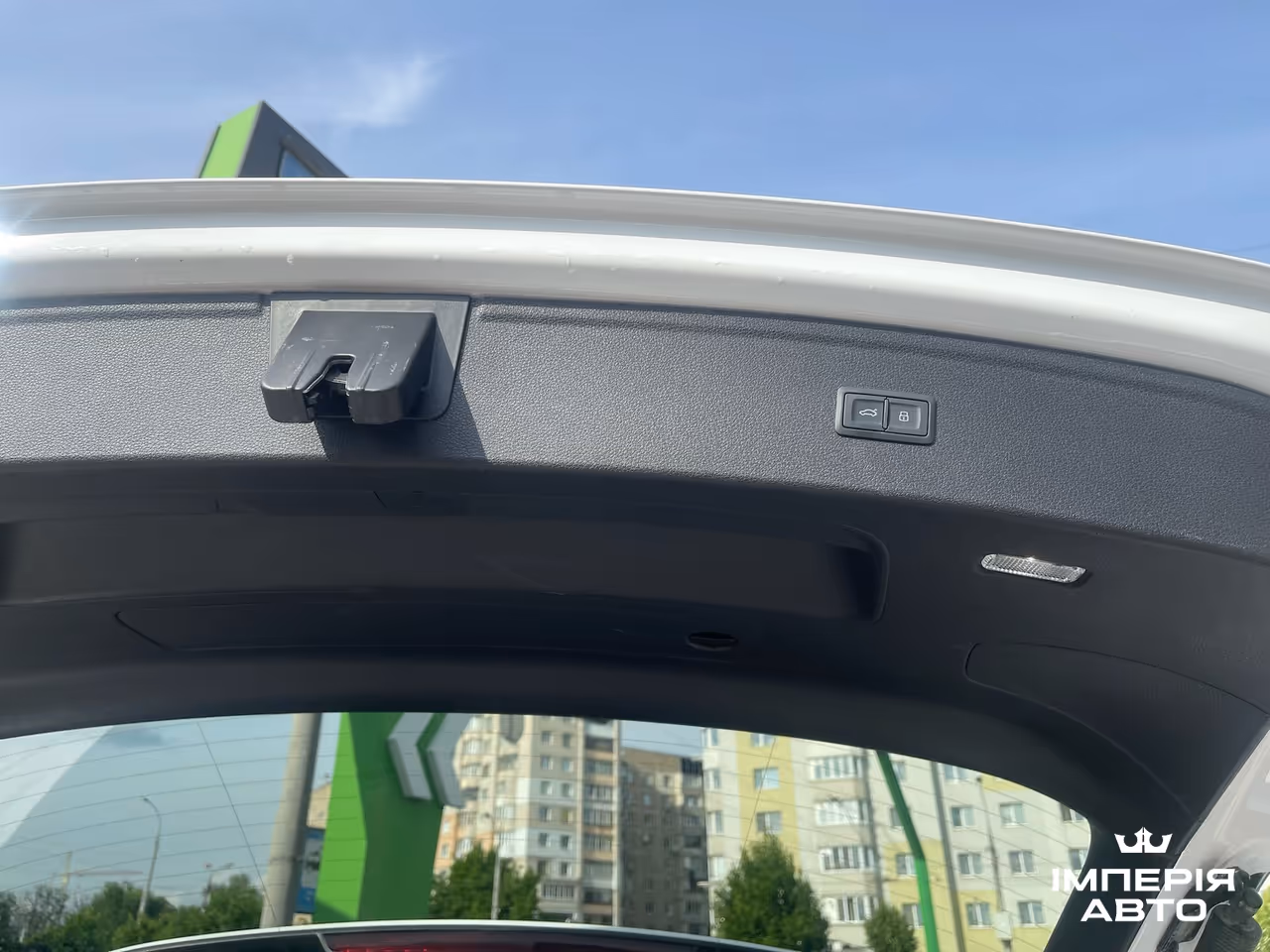 Audi Q5 - фото 17