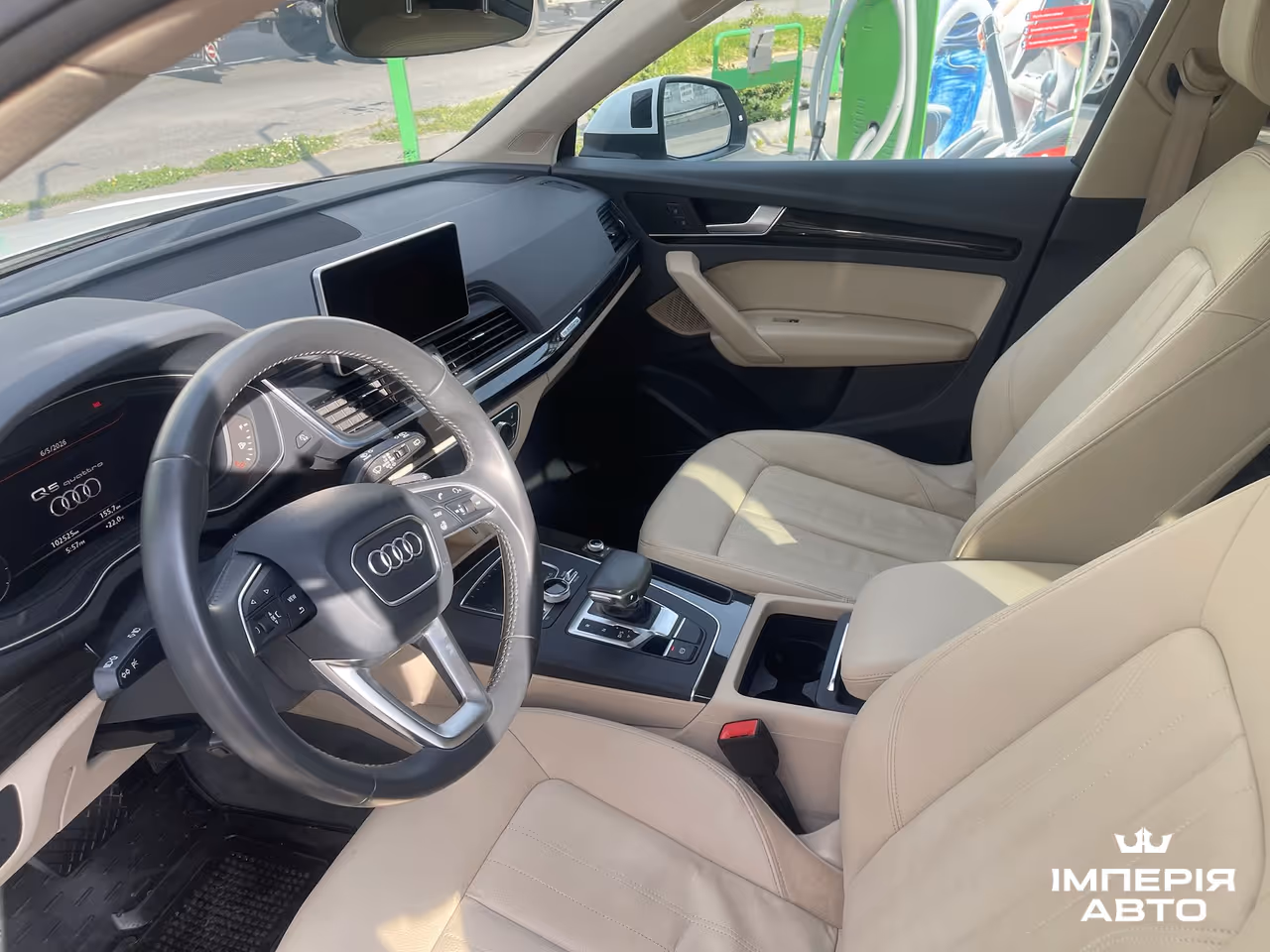 Audi Q5 - фото 7