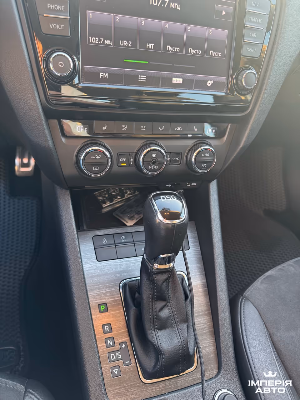 Skoda Octavia - фото 14