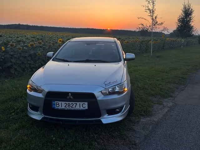 Mitsubishi Lancer - зображення 3