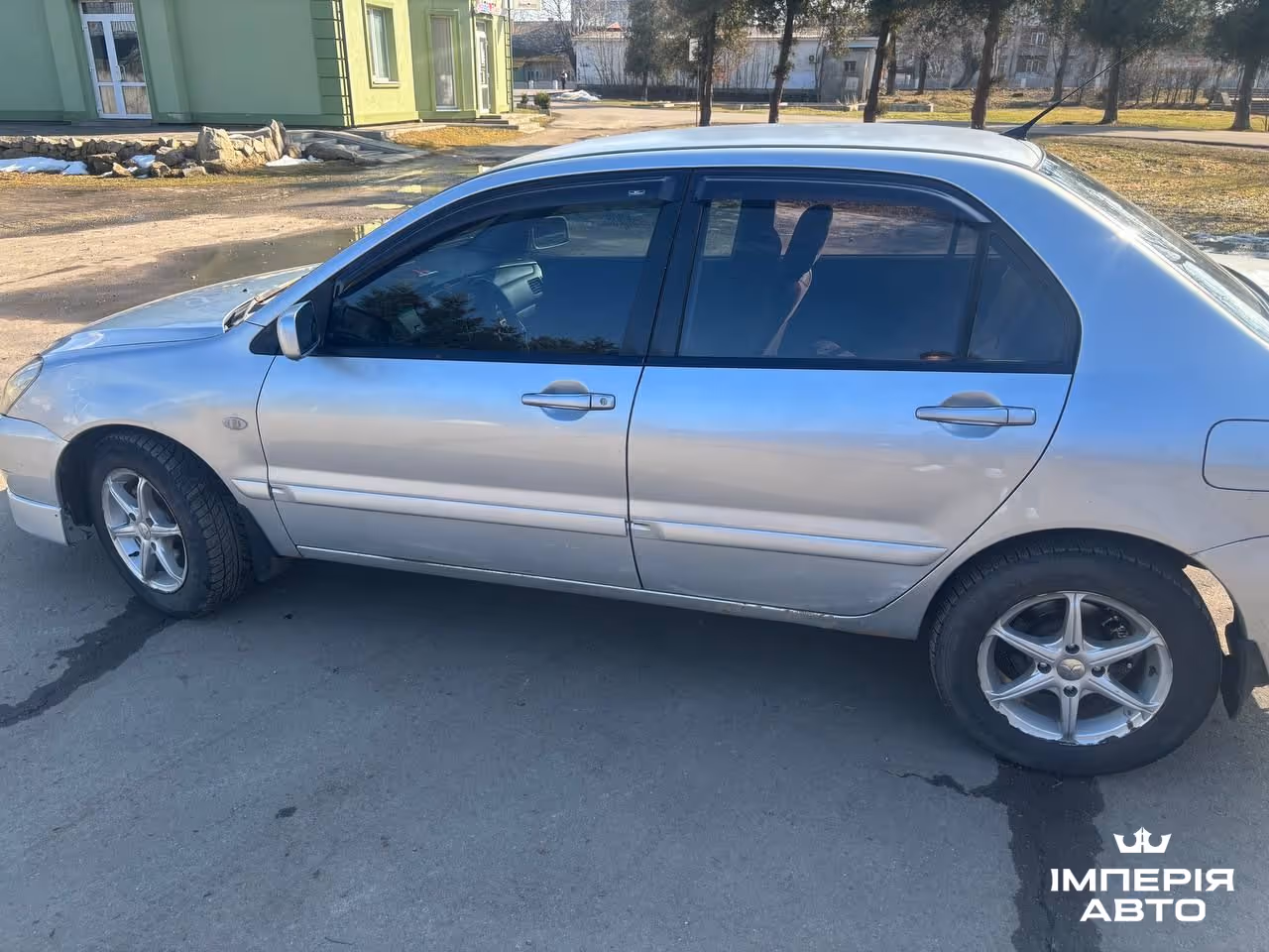 Mitsubishi Lancer - фото 3
