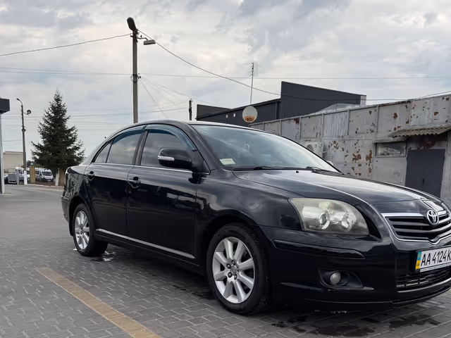Toyota Avensis - зображення 1