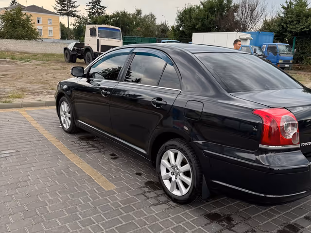 Toyota Avensis - зображення 4