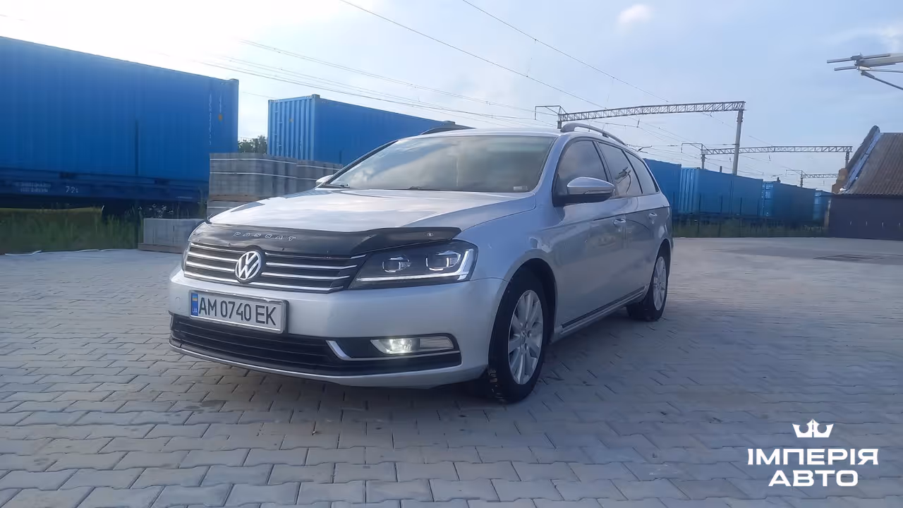 Volkswagen Passat - фото 1