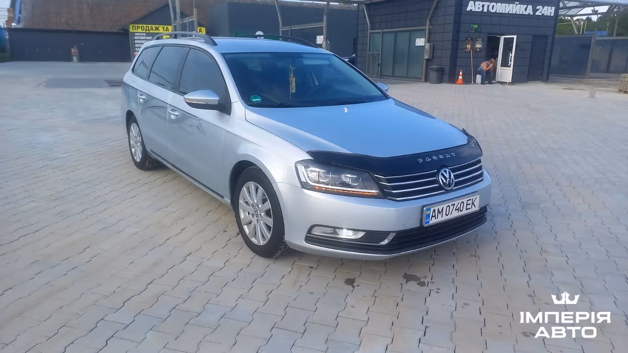 Volkswagen Passat - фото 3