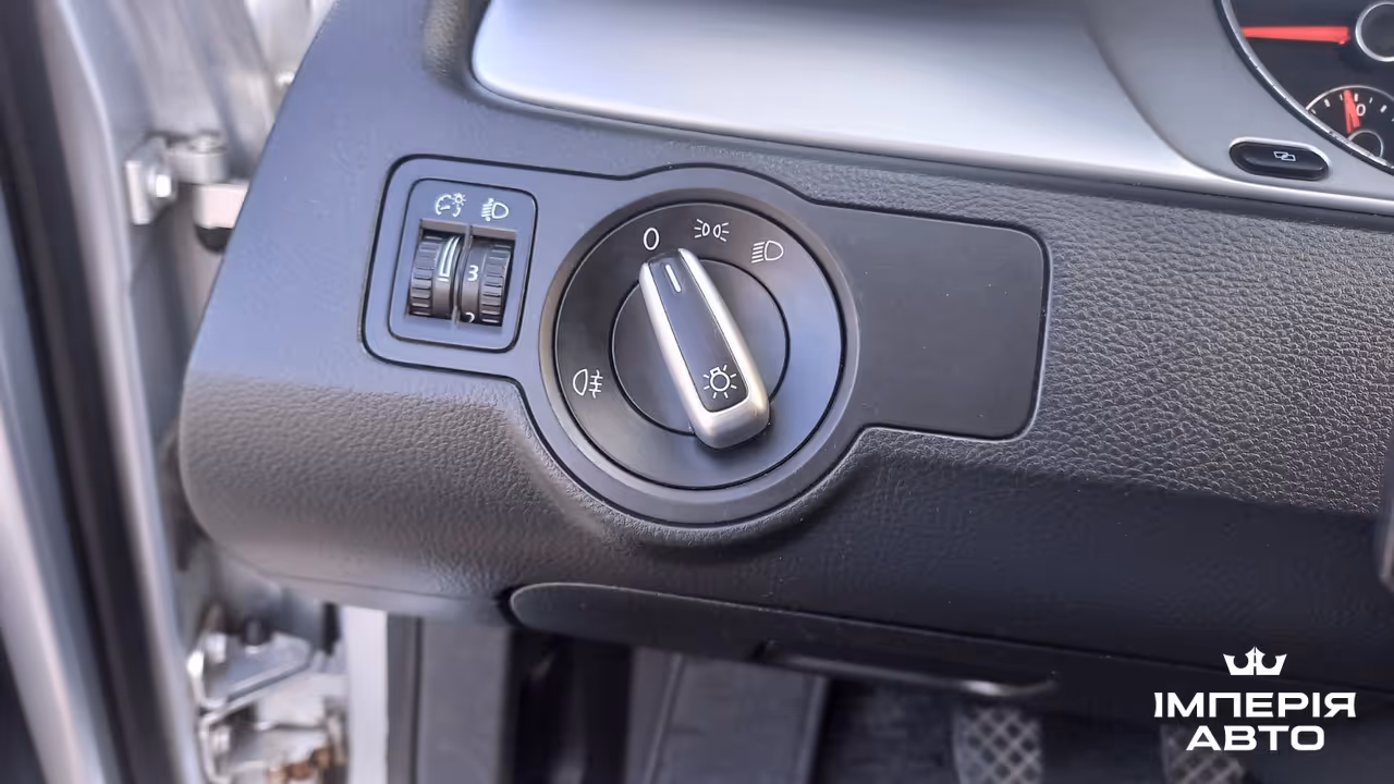 Volkswagen Passat - фото 14