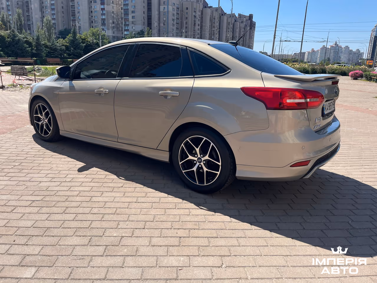 Ford Focus - фото 9