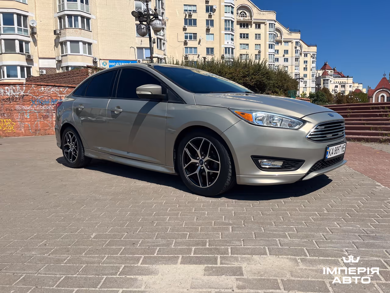 Ford Focus - фото 1