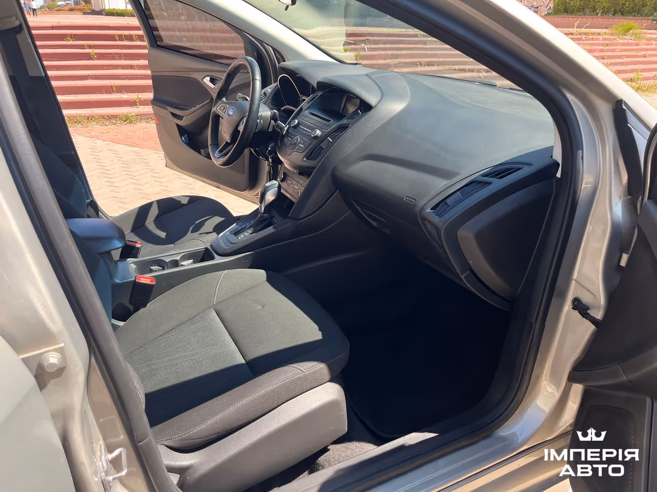 Ford Focus - фото 18