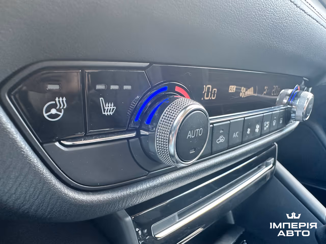 Mazda 6 - фото 32
