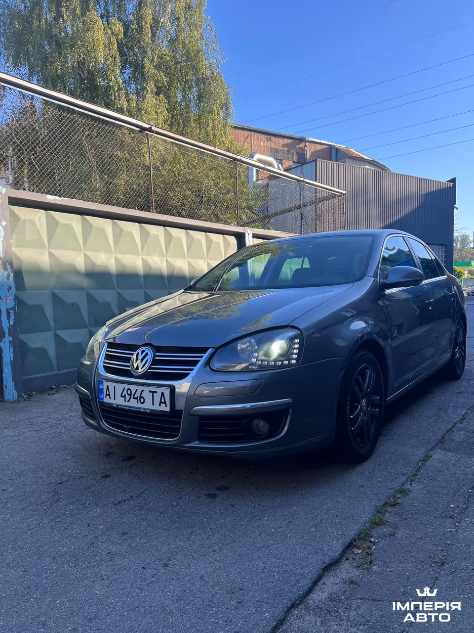 Volkswagen Jetta - фото 3
