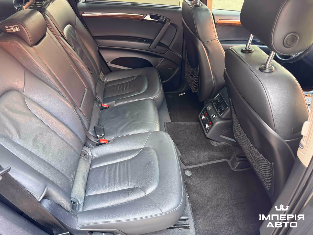 Audi Q7 - фото 49
