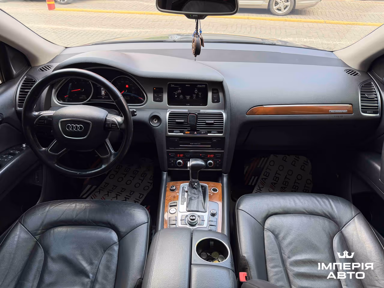 Audi Q7 - фото 43