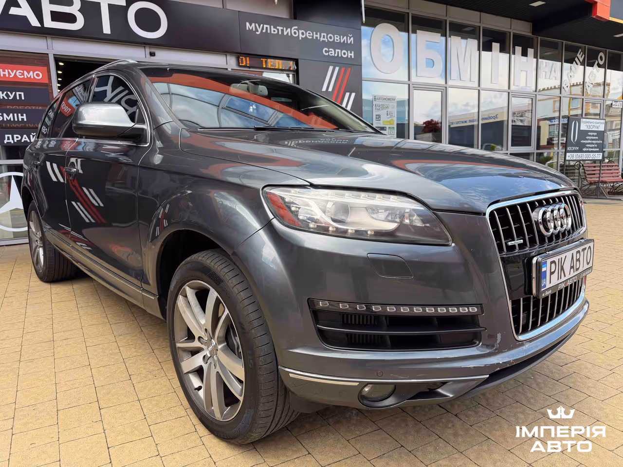 Audi Q7 - фото 6