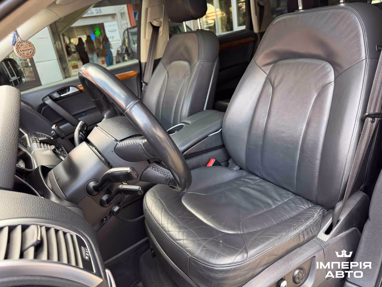 Audi Q7 - фото 20