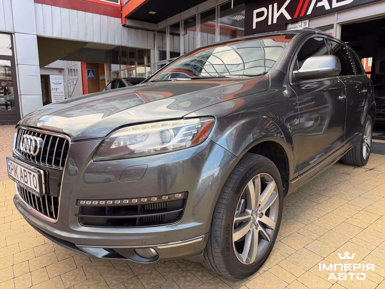 Audi Q7 - фото 5