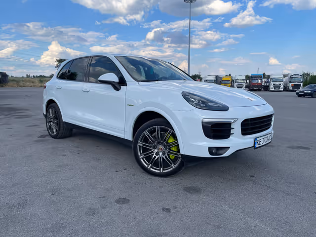 Porsche Cayenne - зображення 1