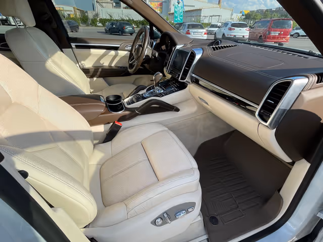 Porsche Cayenne - зображення 4