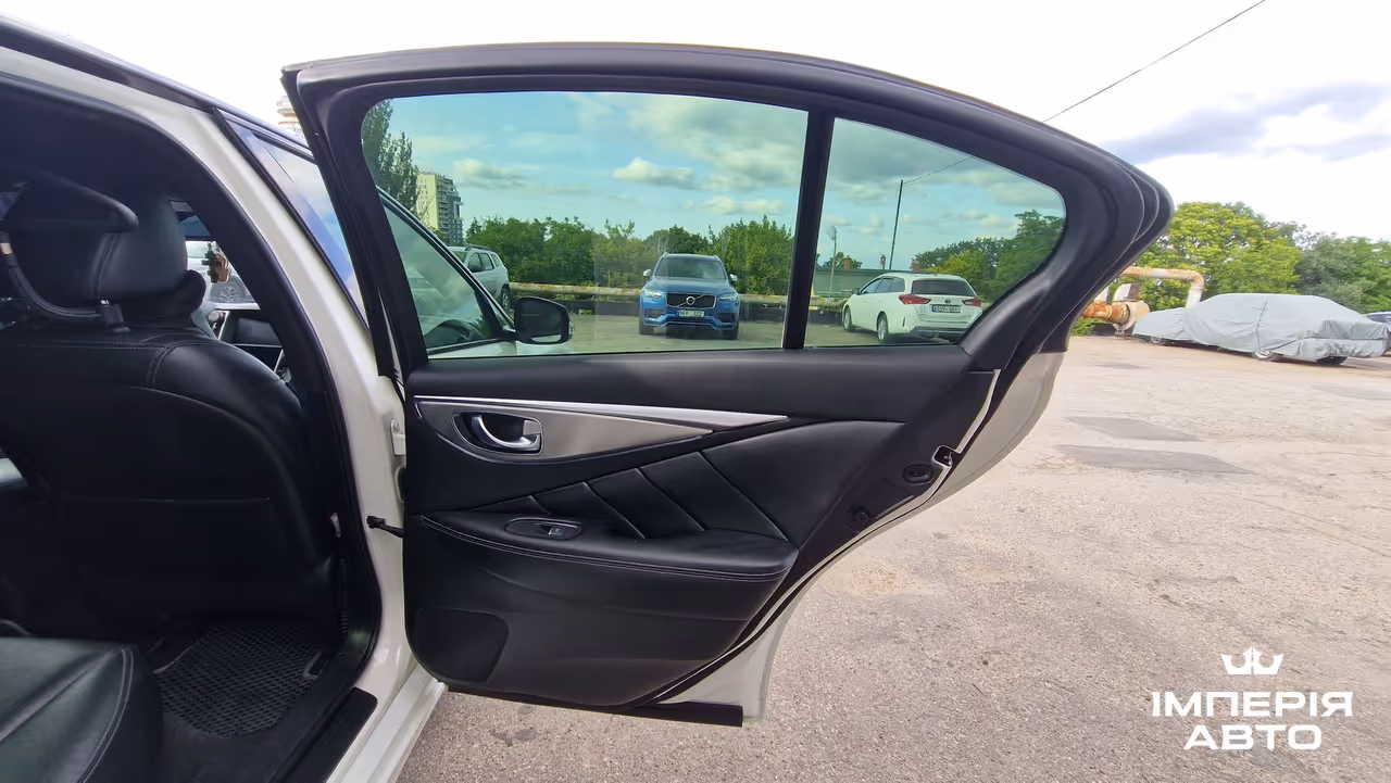 Infiniti Q50 - фото 18