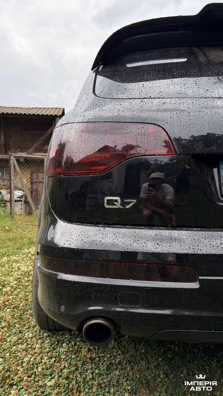 Audi Q7 - фото 3