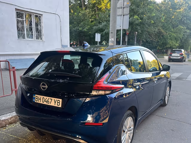 Nissan Leaf - зображення 4