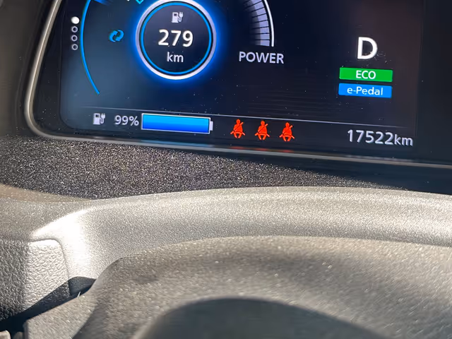 Nissan Leaf - зображення 5