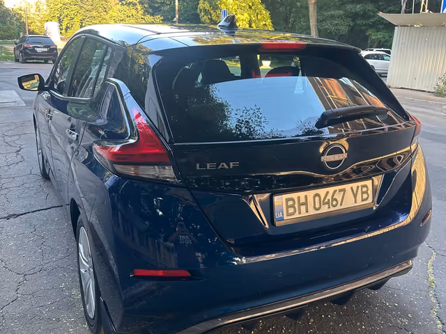 Nissan Leaf - зображення 5