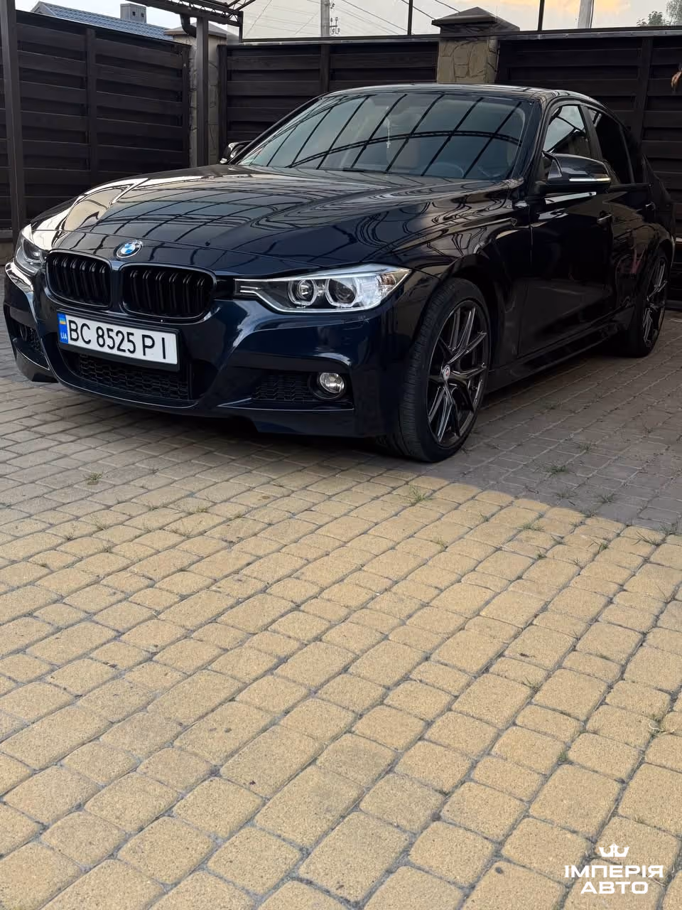 BMW 3 серії - фото 1