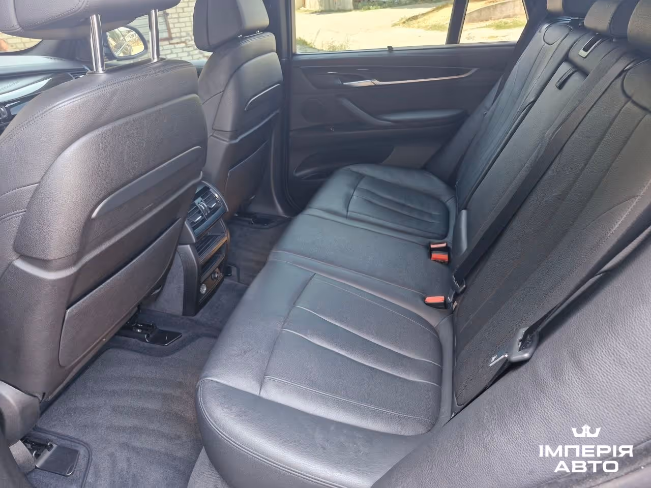 BMW X5 - фото 16