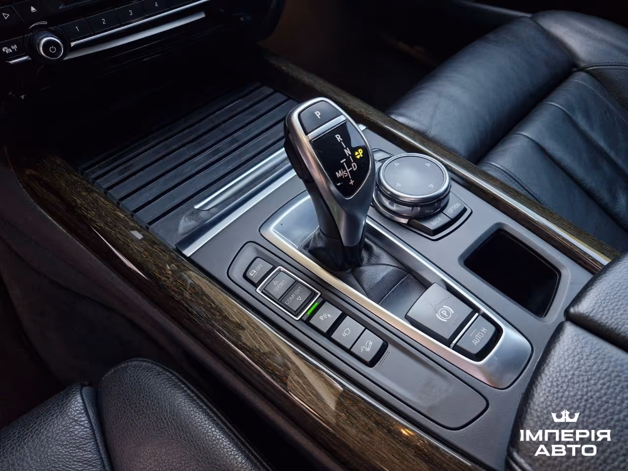 BMW X5 - фото 24