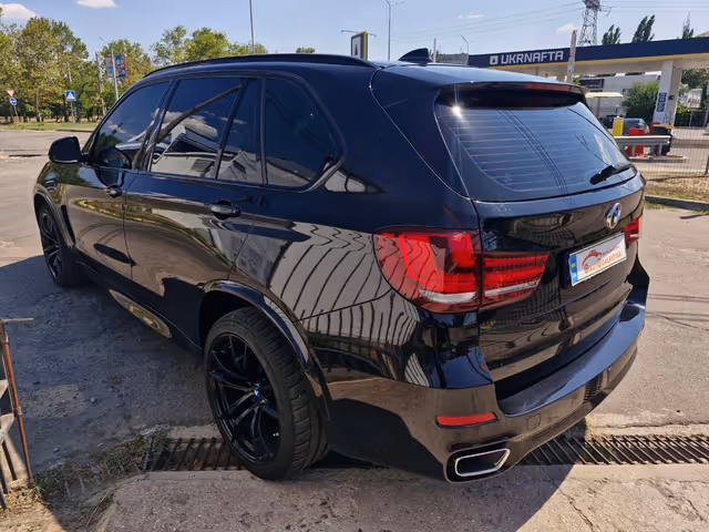 BMW X5 - зображення 3