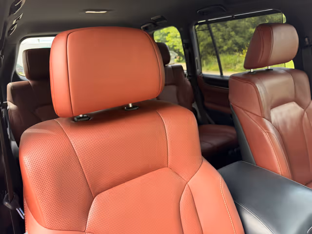 Lexus LX - зображення 4