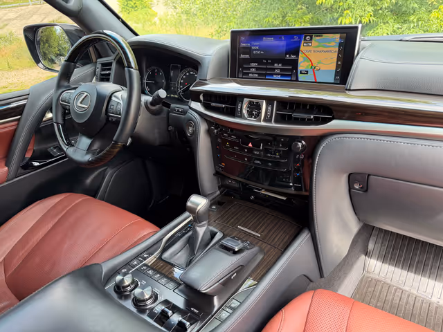 Lexus LX - зображення 3