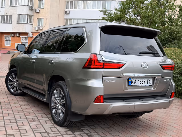Lexus LX - зображення 2