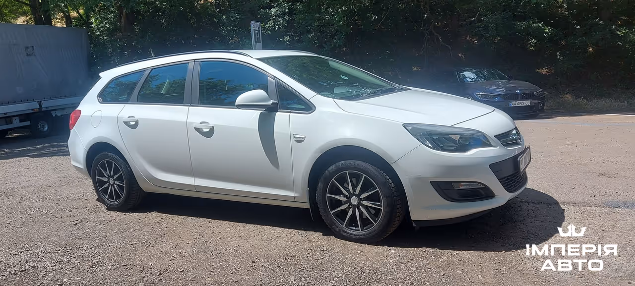 Opel Astra - фото 2