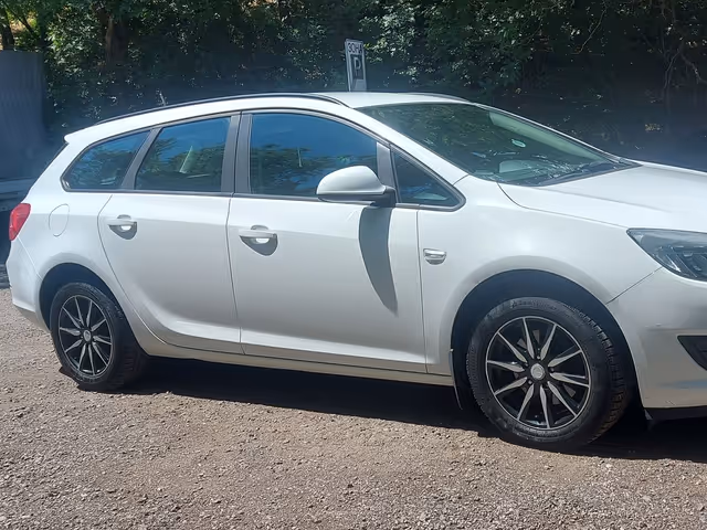 Opel Astra - зображення 2