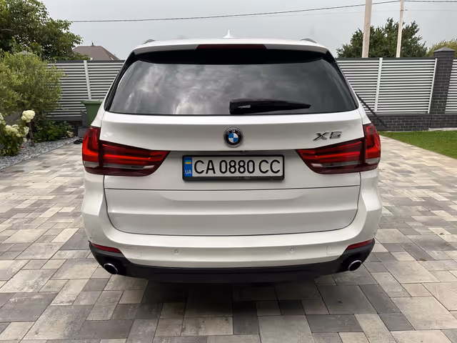 BMW X5 - зображення 4