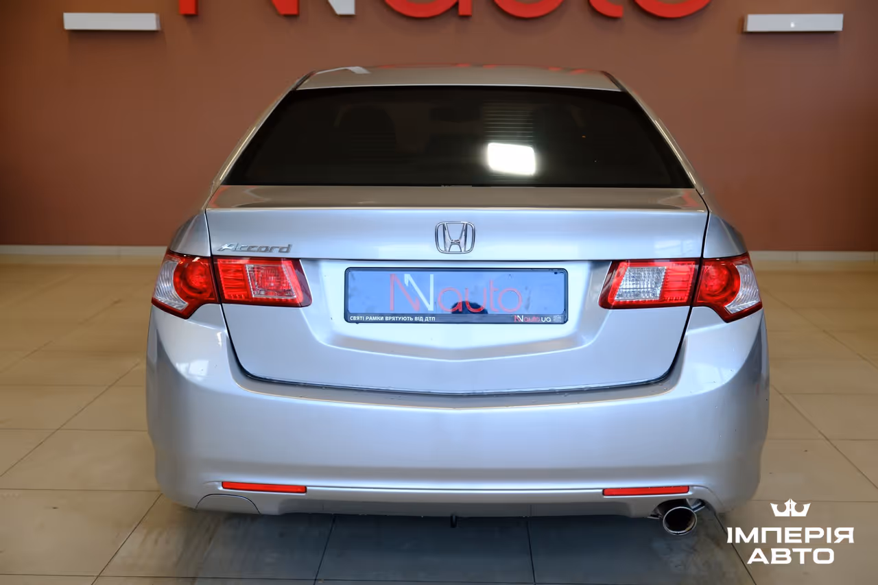 Honda Accord - фото 6