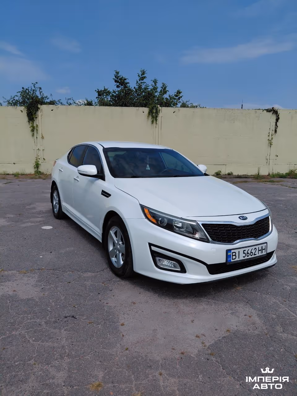 Kia Optima - фото 1