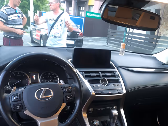 Lexus NX - зображення 5